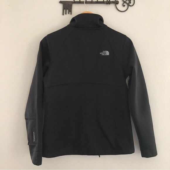 The North Face black wind wall performance jacket - Picture 4 of 8
